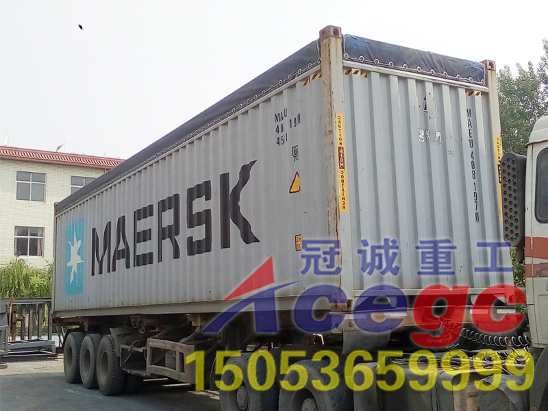 挖斗式淘金船集装箱装箱